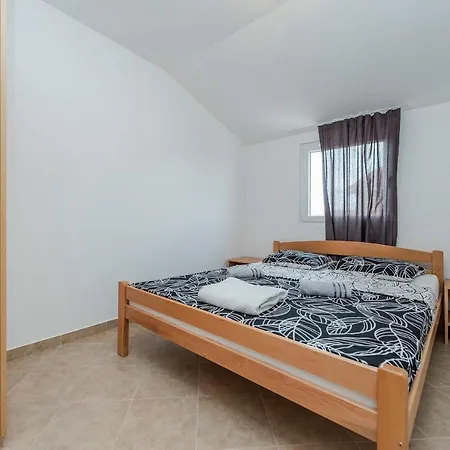 Appartamento Simic Vir