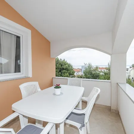 Simic Apartment